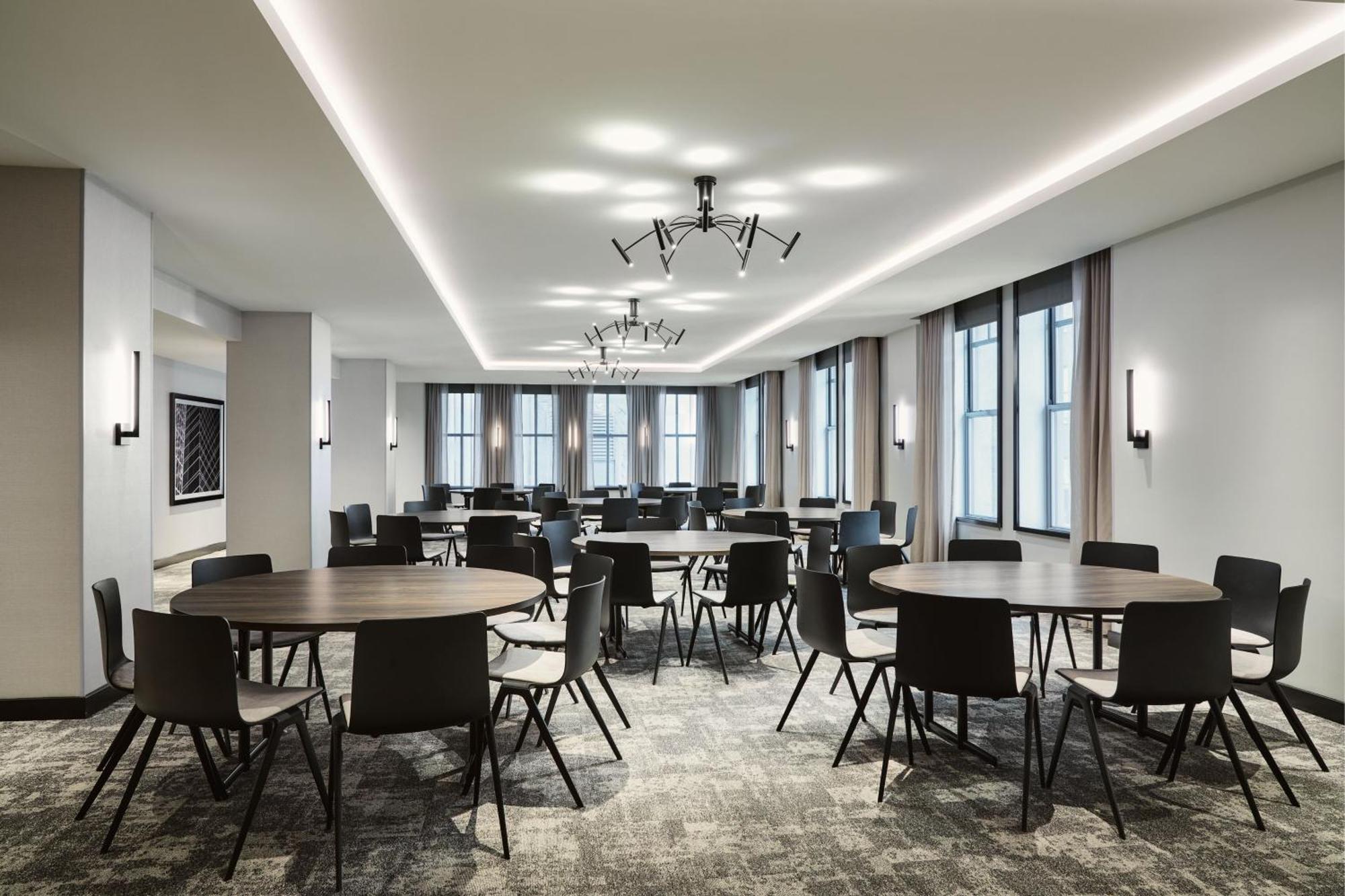 Ac Hotel By Marriott Kansas City Downtown Bagian luar foto