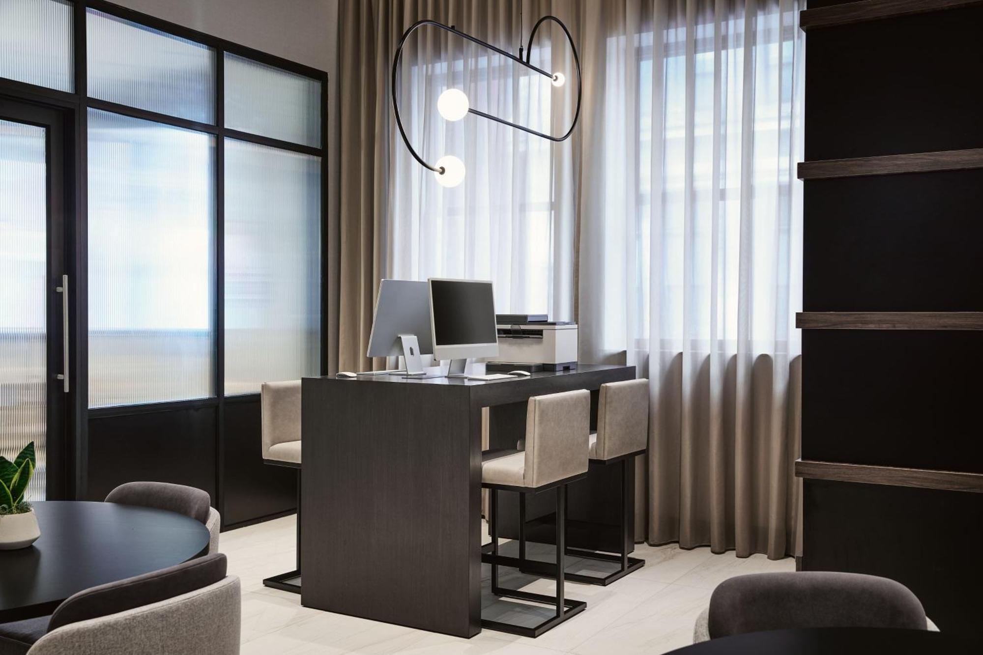 Ac Hotel By Marriott Kansas City Downtown Bagian luar foto